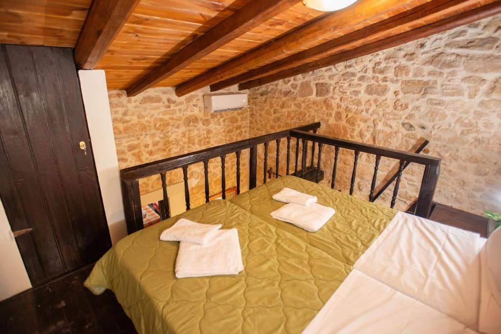 Apartament Petra Vori House Zewnętrze zdjęcie